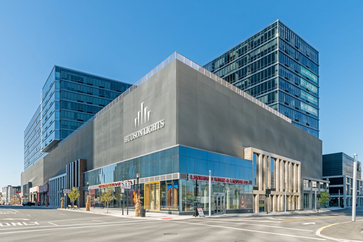 Apartments for Rent in Bergen County, NJ Hudson Lights